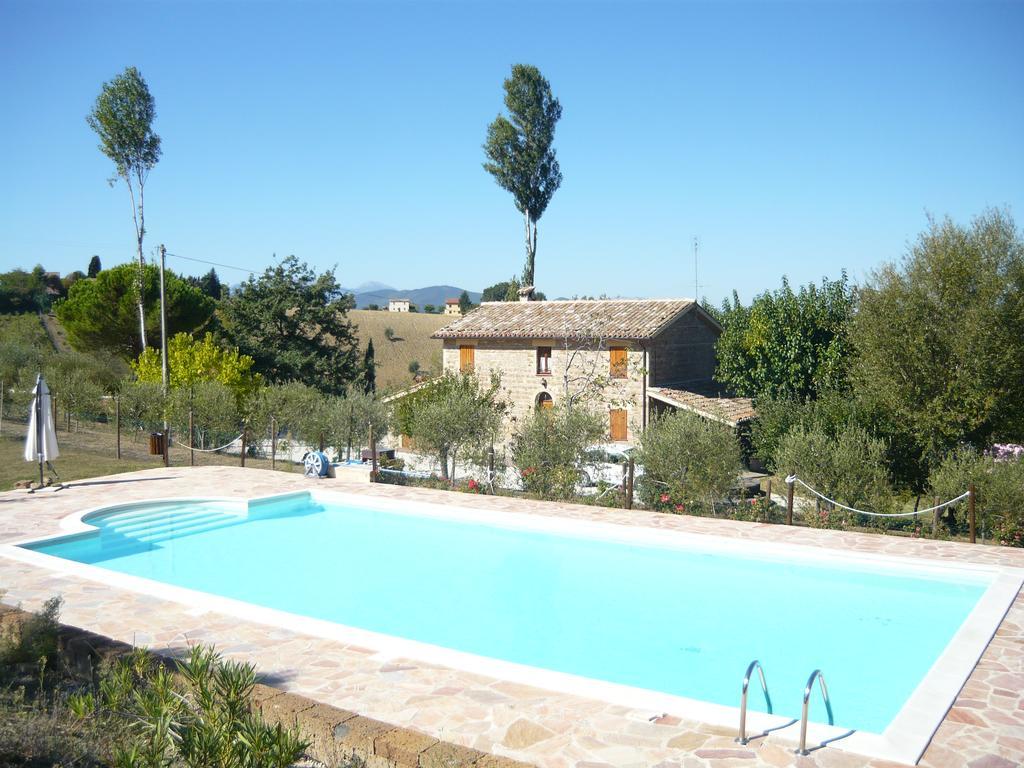 Agriturismo Il Bacucco Montecarotto Buitenkant foto